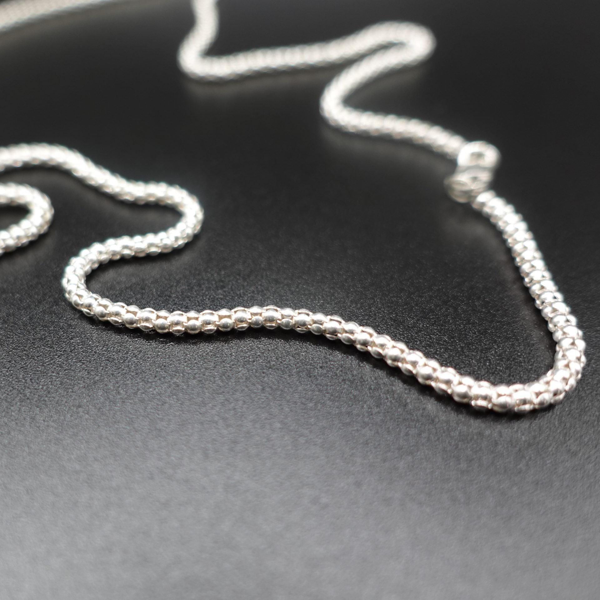 Vellamo - polished spherical 925 silver fair trade necklace